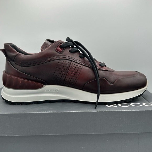 ECCO Men's Sneakers - Black - Picture 8 of 10